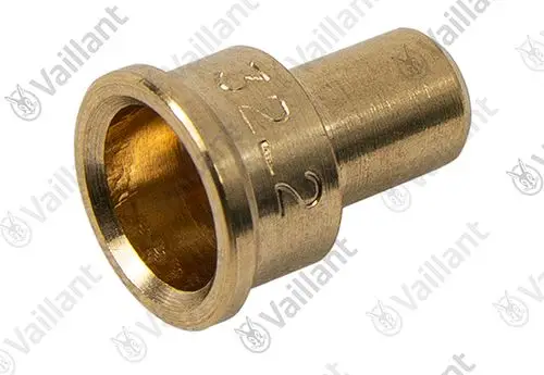 Vaillant Brennerdüse aus Messing mit einem runden, hohlen Ende. Das Produkt zeigt eine glatte Oberfläche und weist eingravierte Zahlen auf.